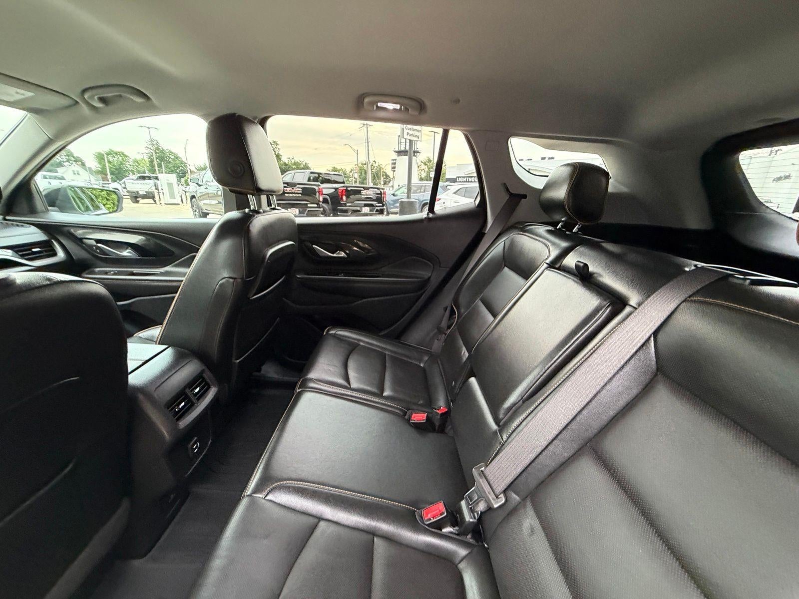2022 GMC Terrain AT4