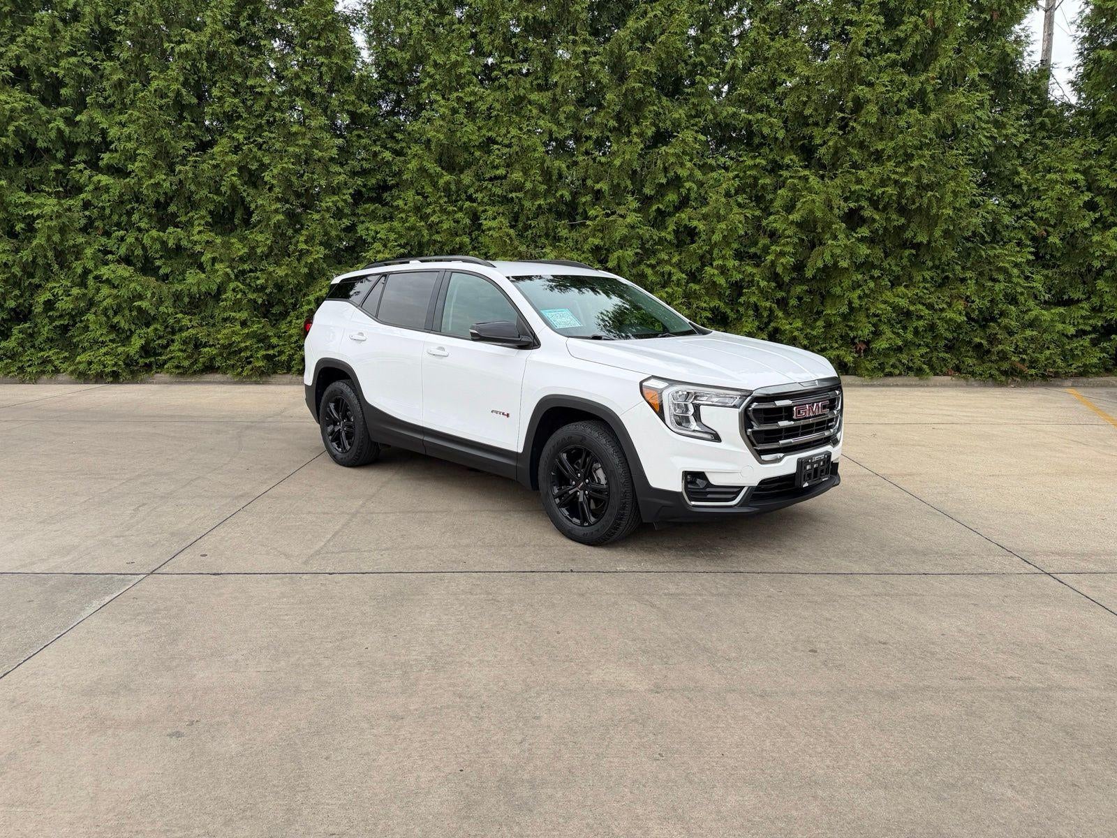 2022 GMC Terrain AT4