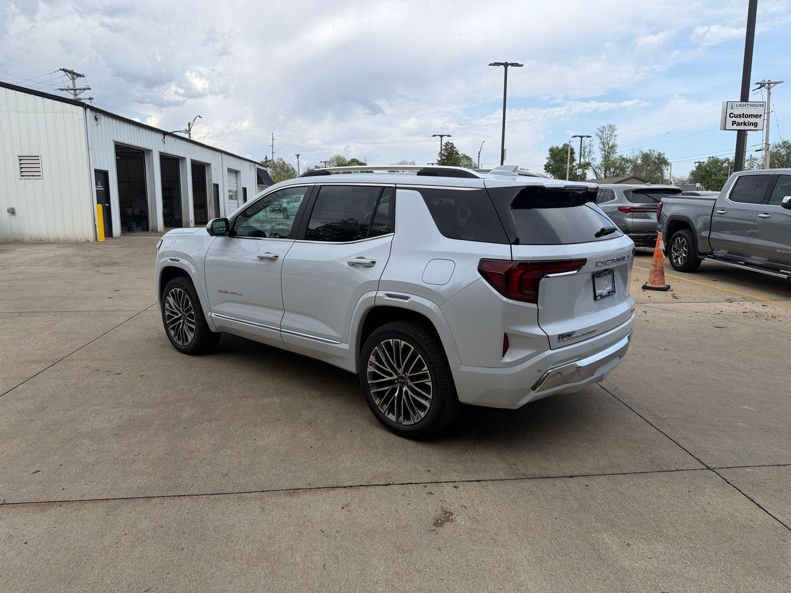 2026 GMC Terrain AWD Denali