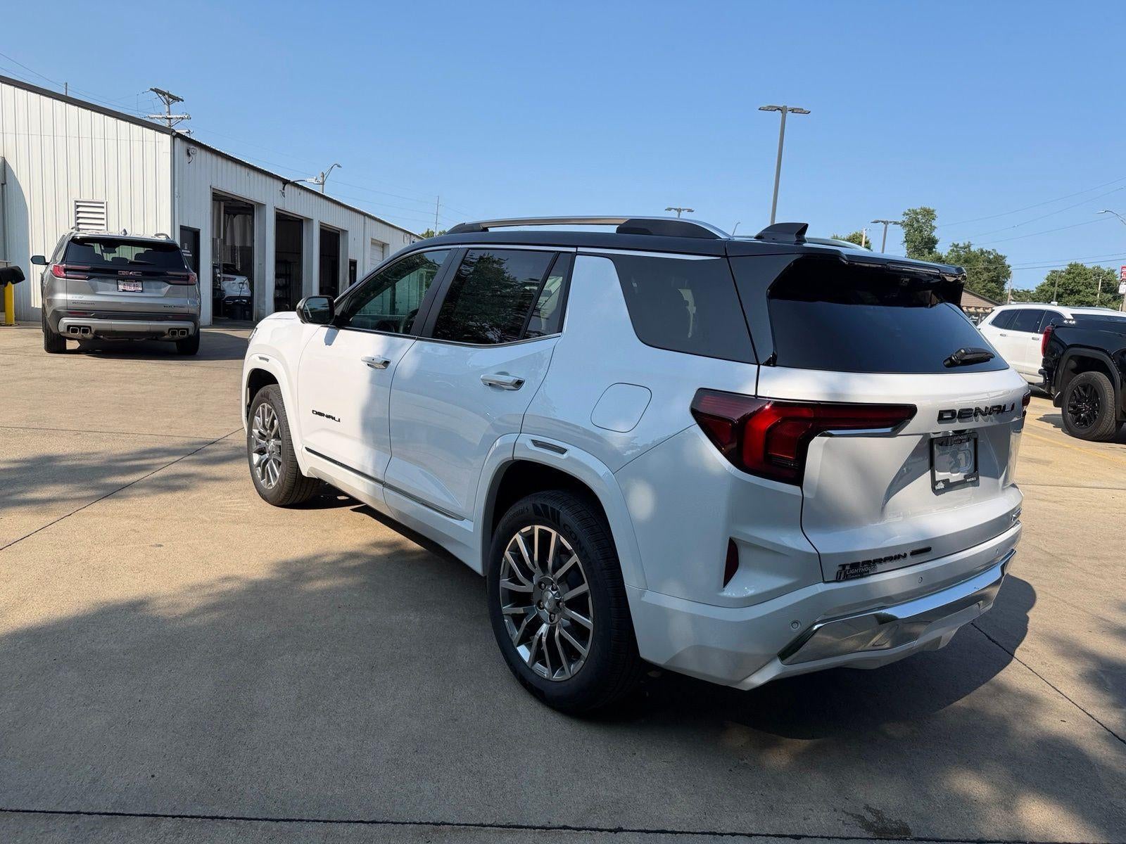 2027 GMC Terrain AWD Denali