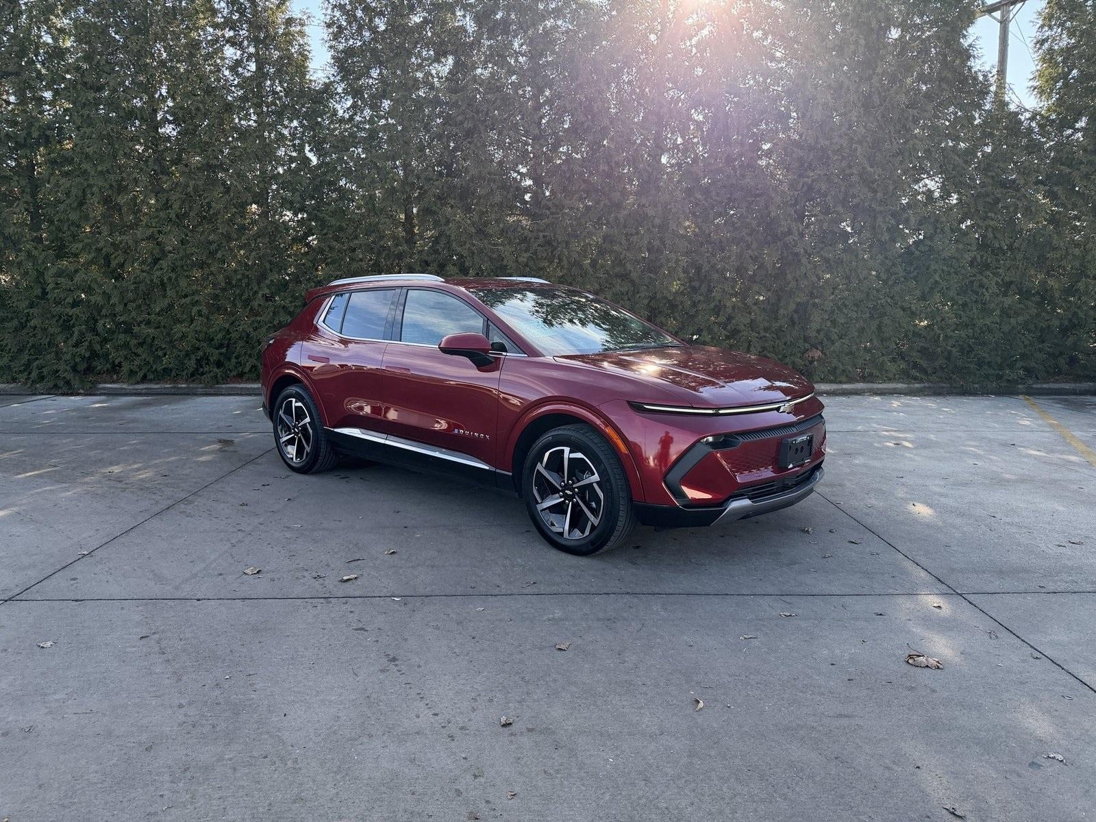 2025 Chevrolet Equinox EV LT