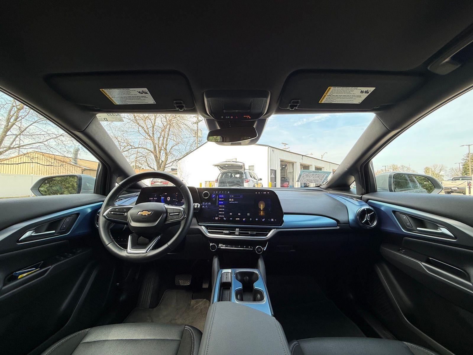 2025 Chevrolet Equinox EV LT