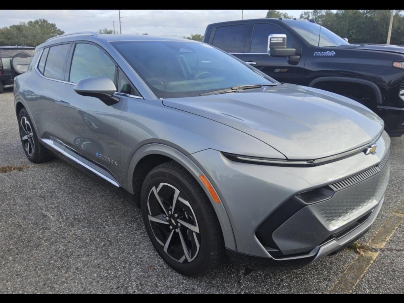 2025 Chevrolet Equinox EV LT