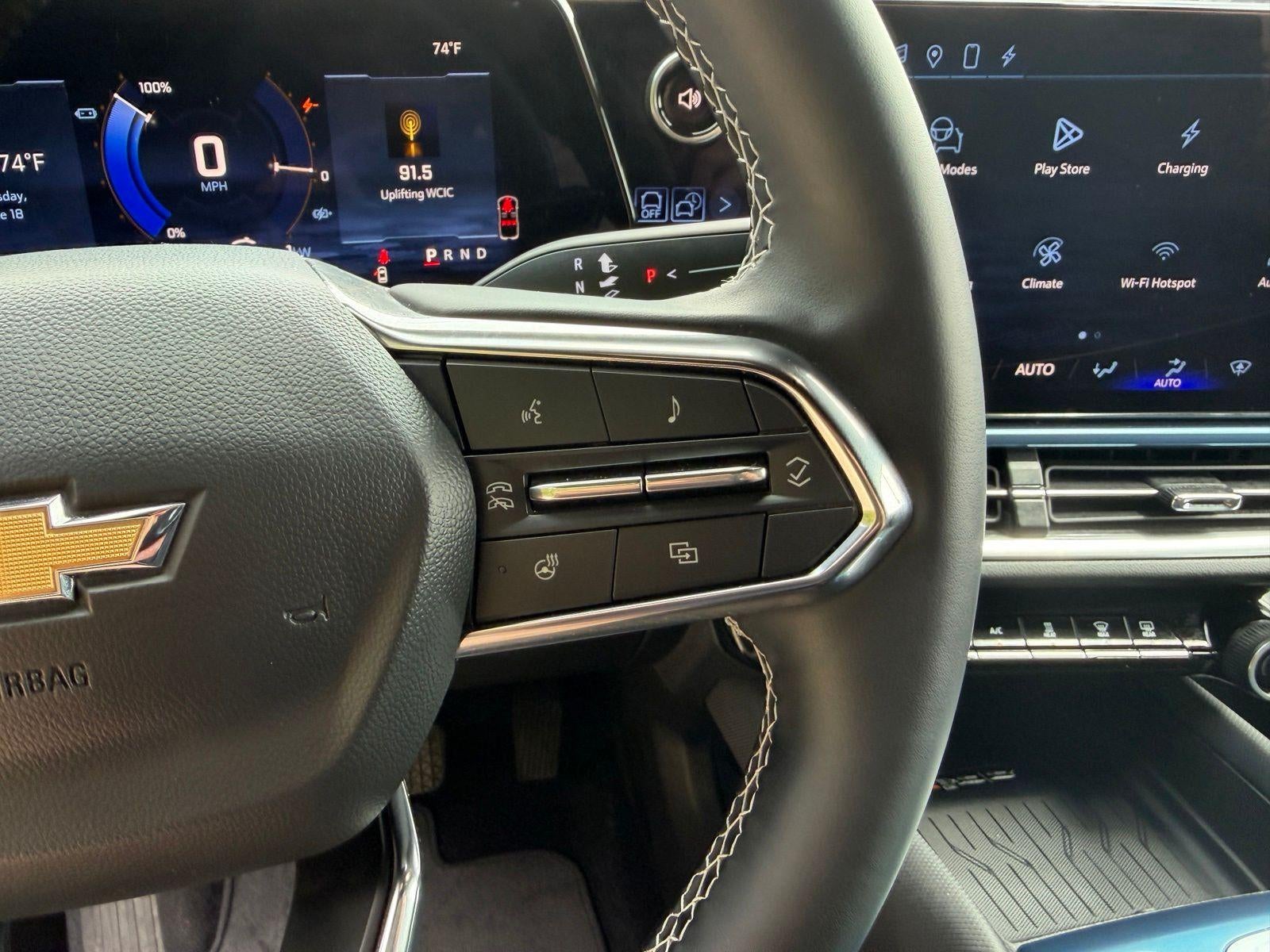 2025 Chevrolet Equinox EV LT