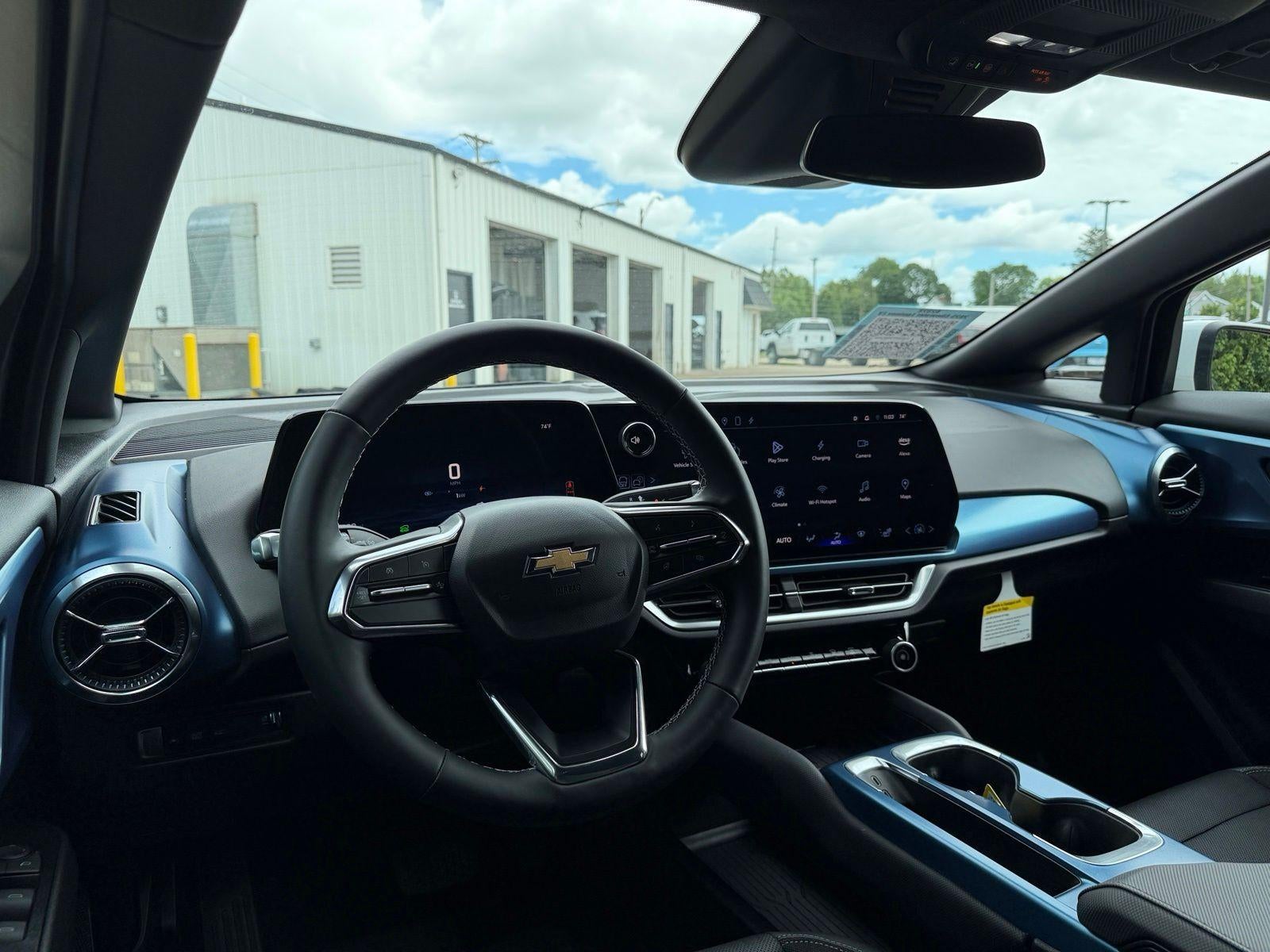 2025 Chevrolet Equinox EV LT