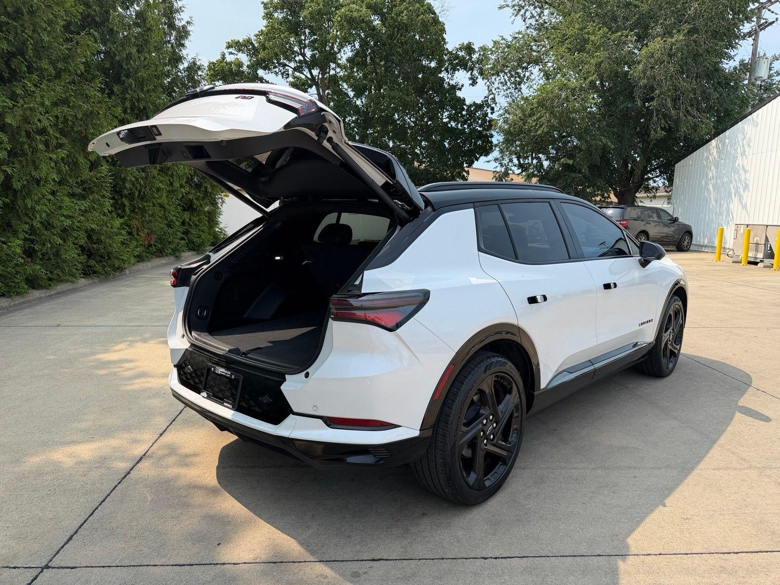 2024 Chevrolet Equinox EV RS