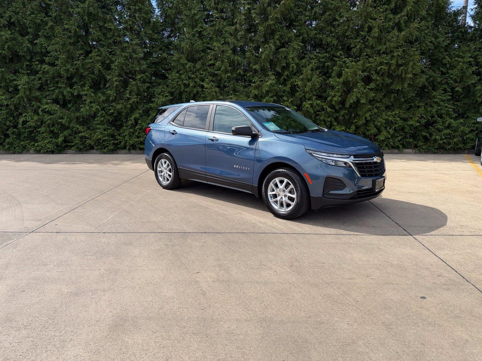 2024 Chevrolet Equinox LS