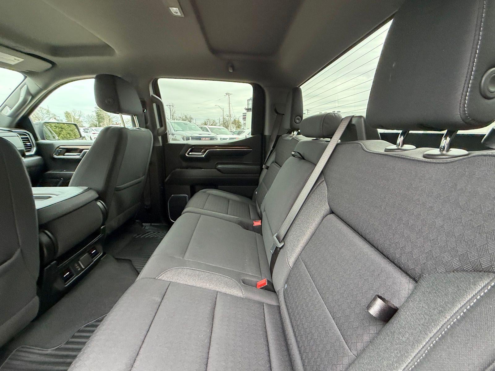 2024 GMC Sierra 1500 Elevation