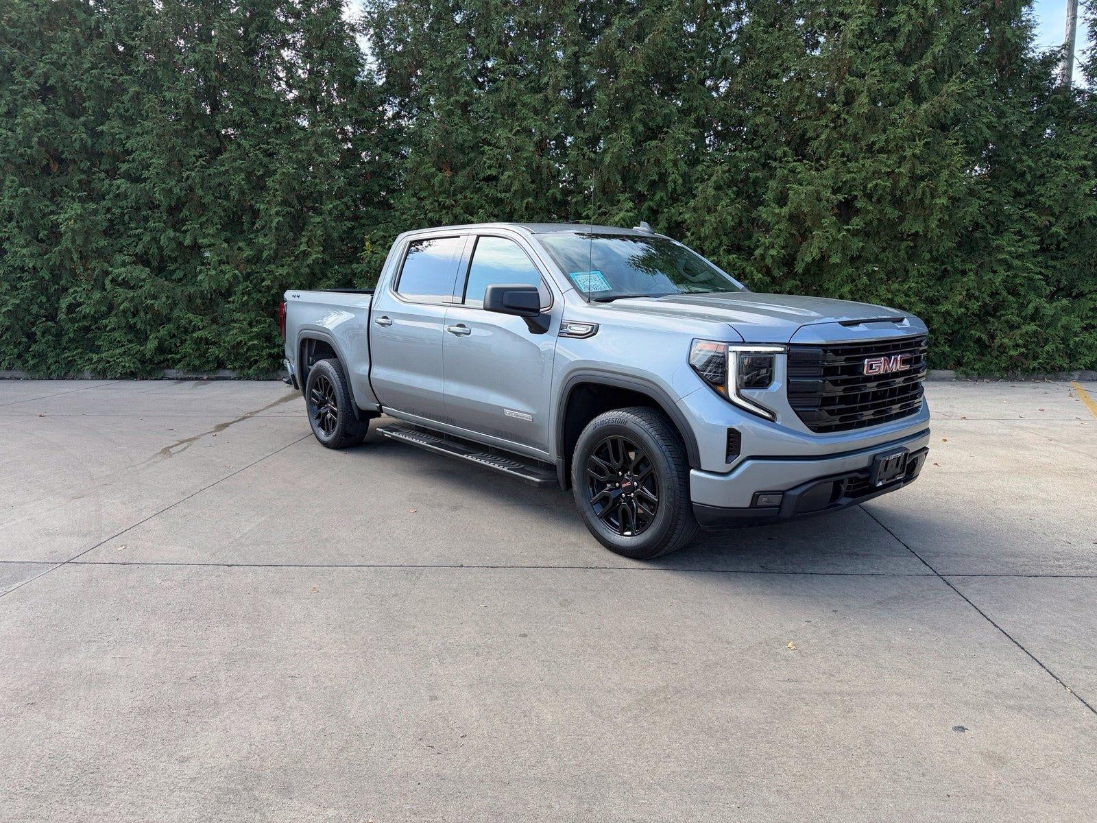 2025 GMC Sierra 1500 Elevation