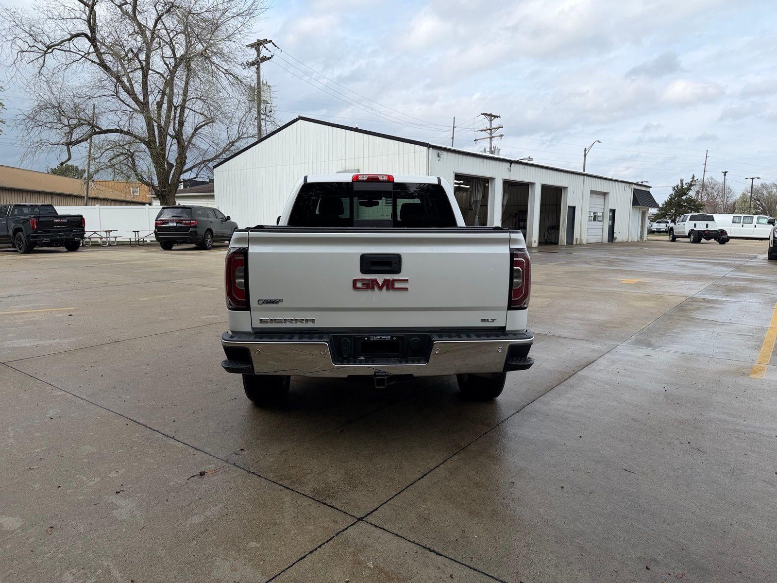 2017 GMC Sierra 1500 SLT