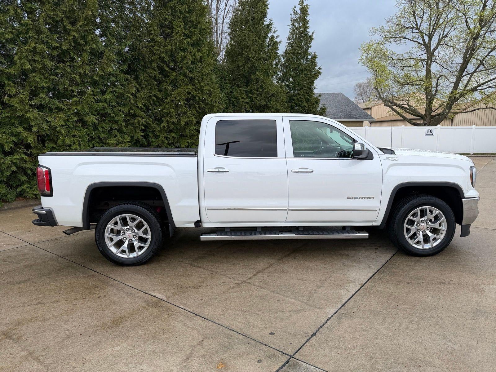 2017 GMC Sierra 1500 SLT