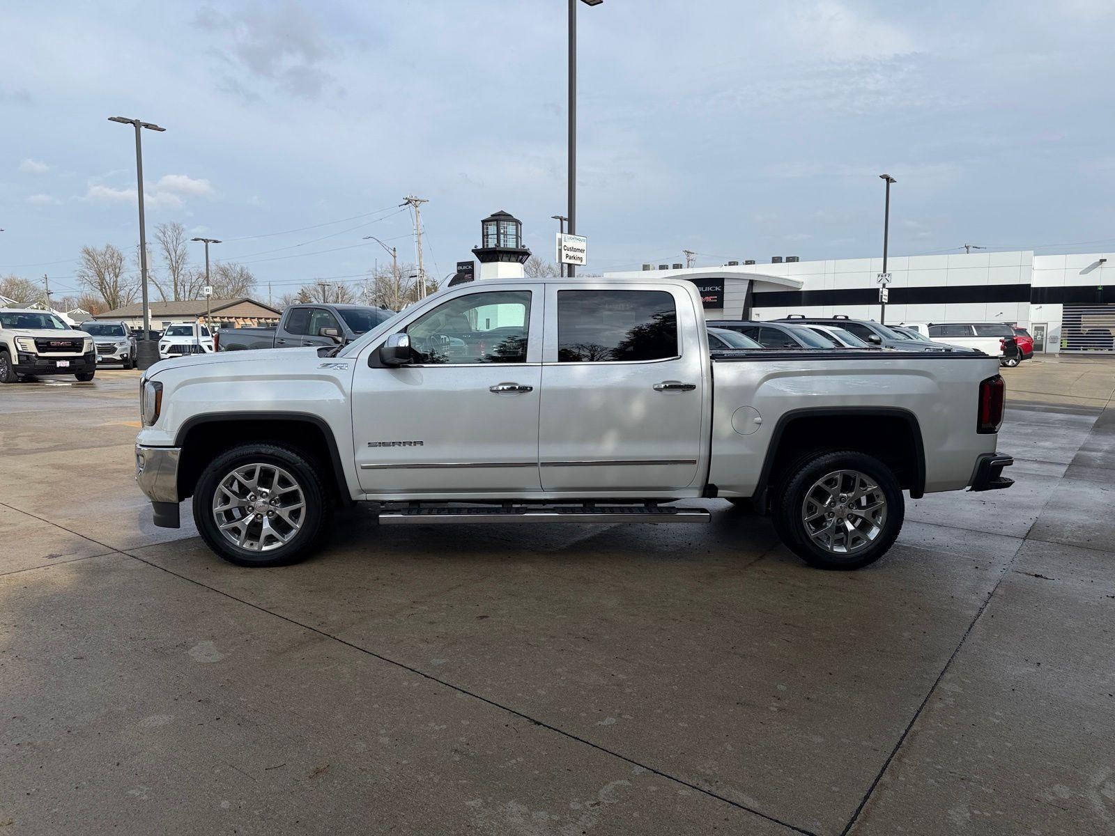 2017 GMC Sierra 1500 SLT