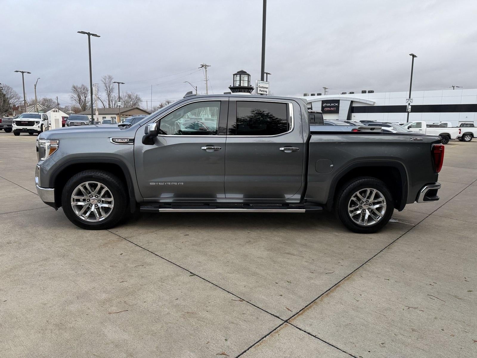 2021 GMC Sierra 1500 SLT