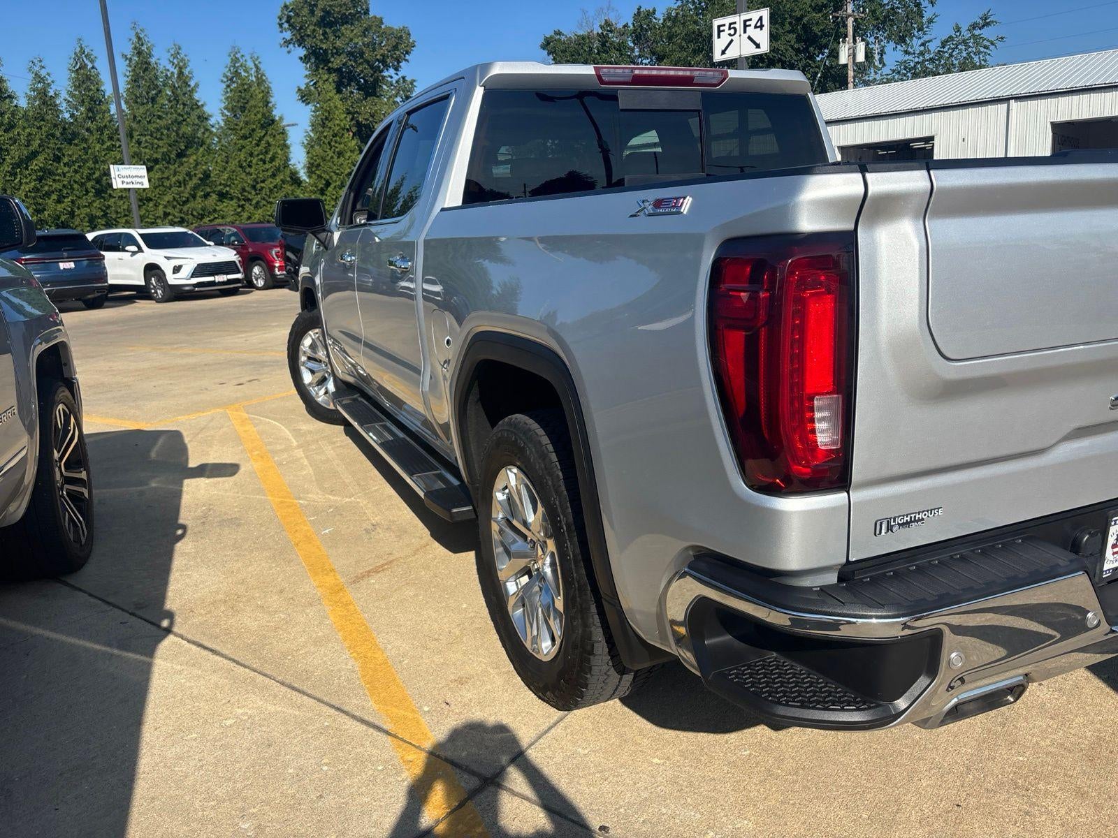 2021 GMC Sierra 1500 SLT