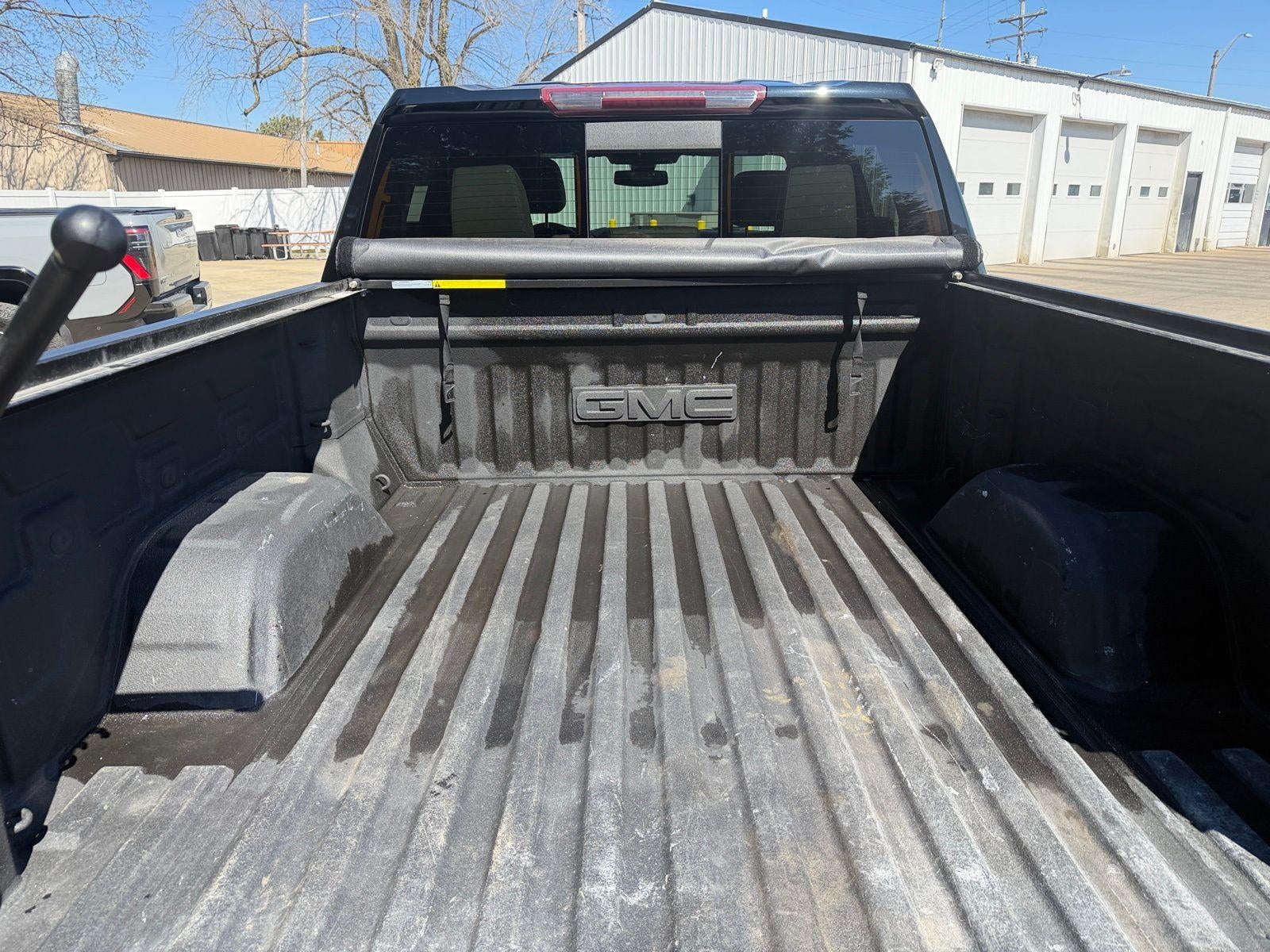 2022 GMC Sierra 1500 Limited SLT