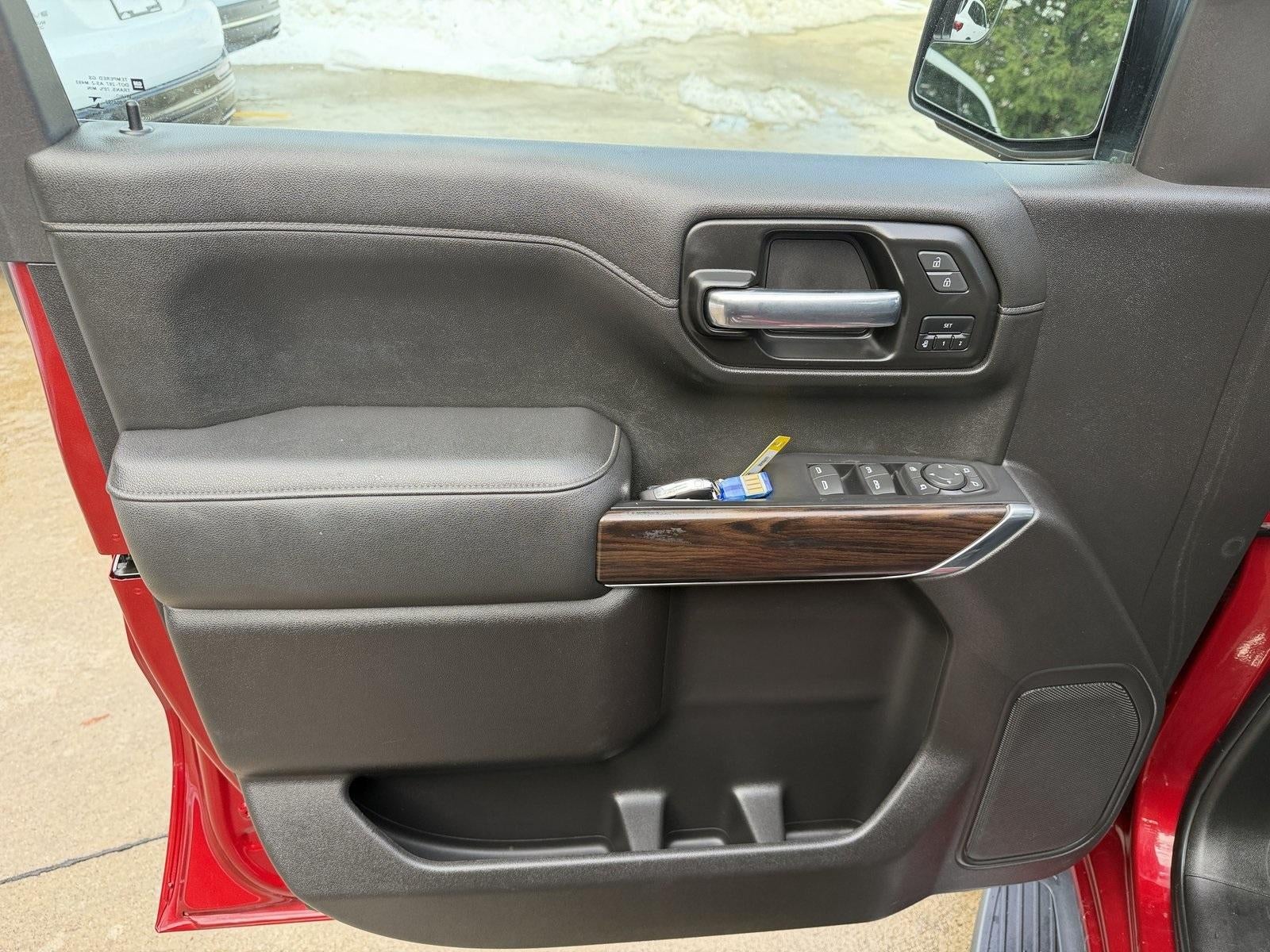 2021 GMC Sierra 1500 SLT