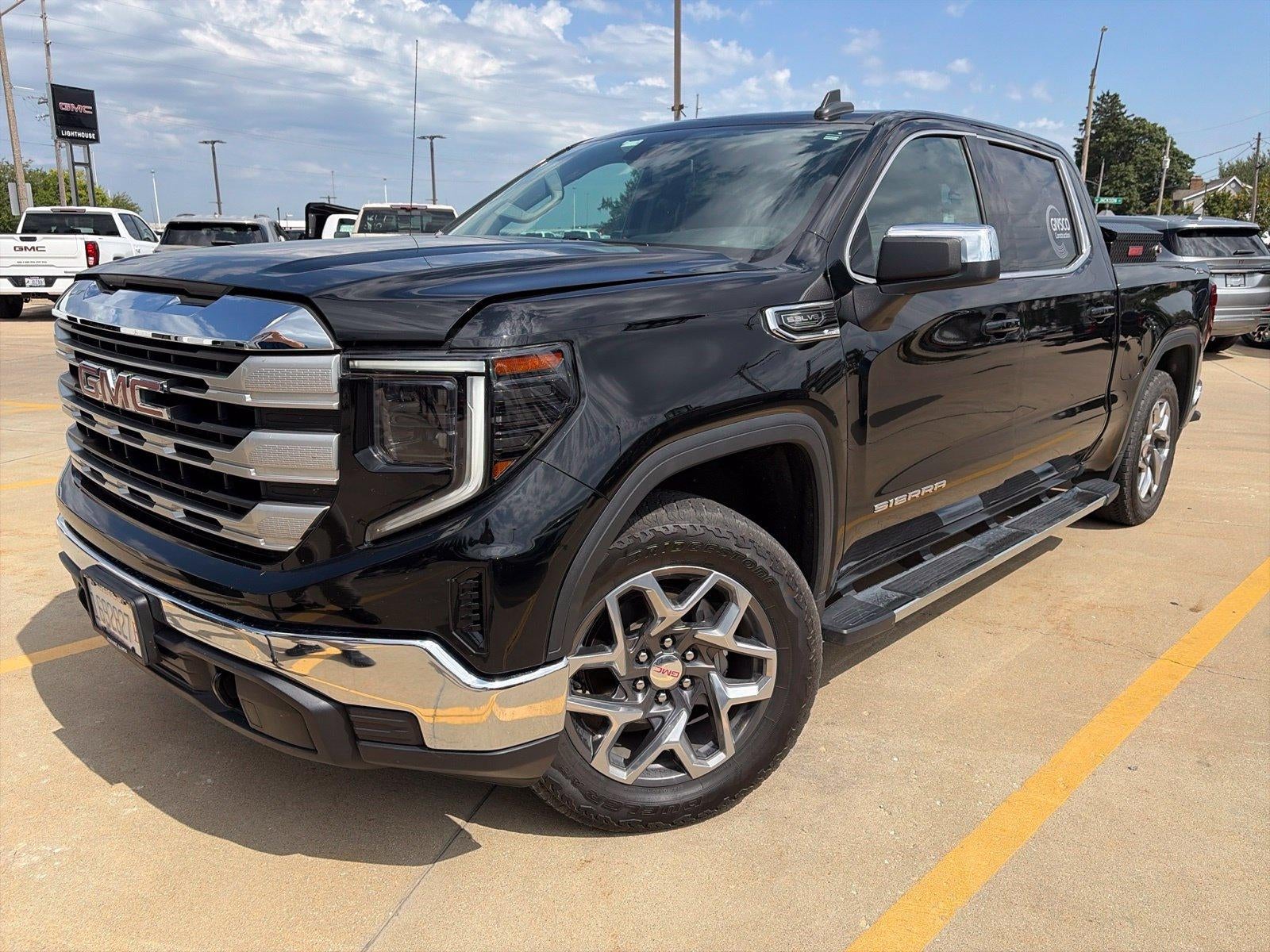 2024 GMC Sierra 1500 SLE