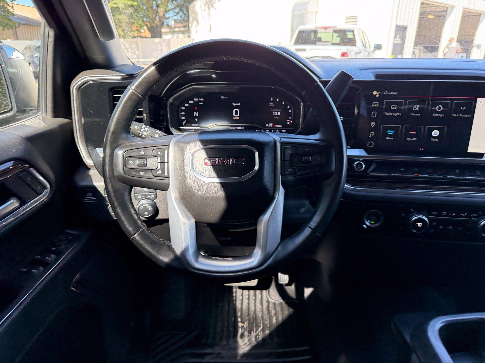 2024 GMC Sierra 1500 SLE