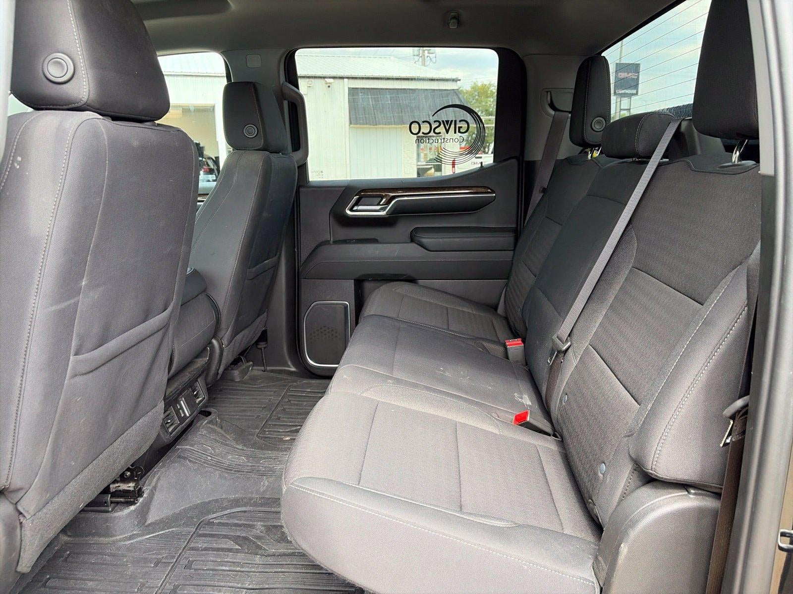 2024 GMC Sierra 1500 SLE