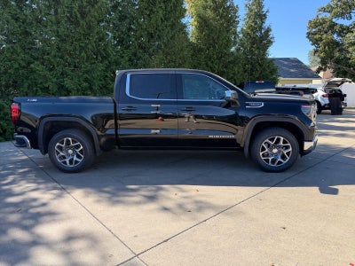 2024 GMC Sierra 1500 SLE