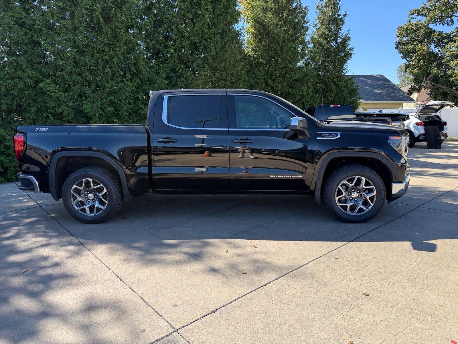 2024 GMC Sierra 1500 SLE
