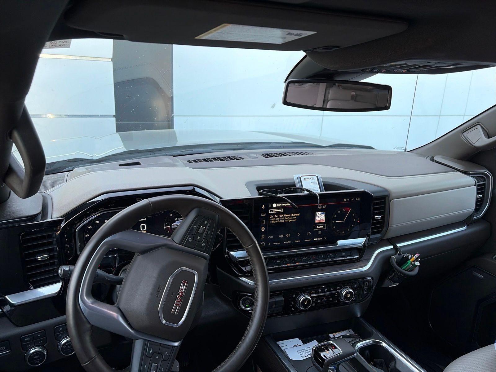 2025 GMC Sierra 1500 SLT