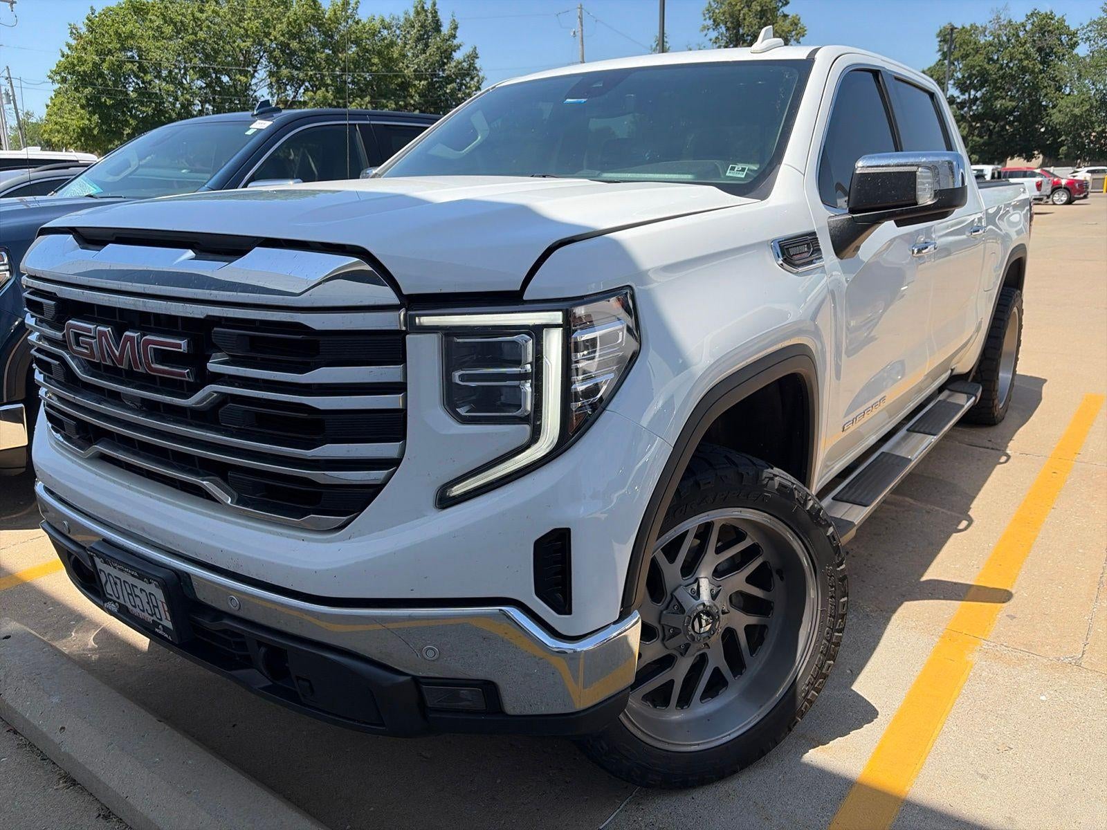 2023 GMC Sierra 1500 SLT