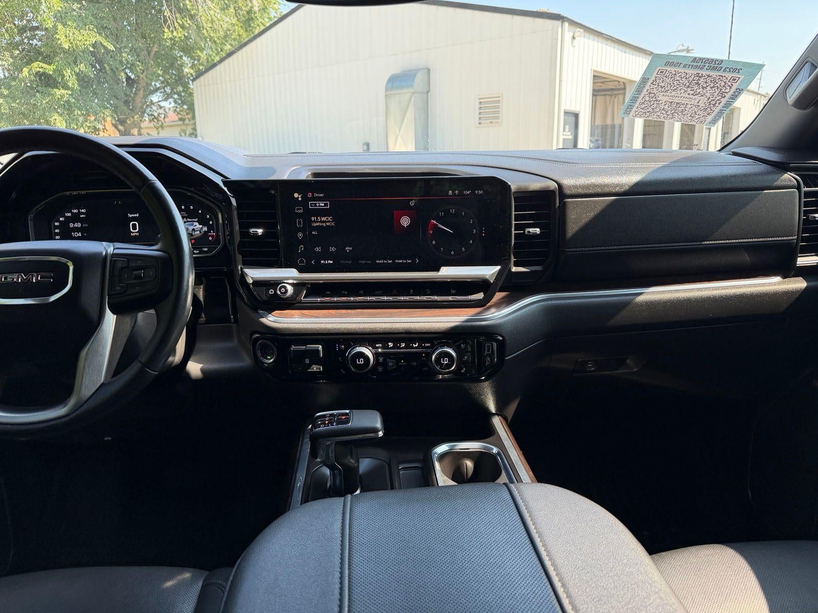 2023 GMC Sierra 1500 SLT