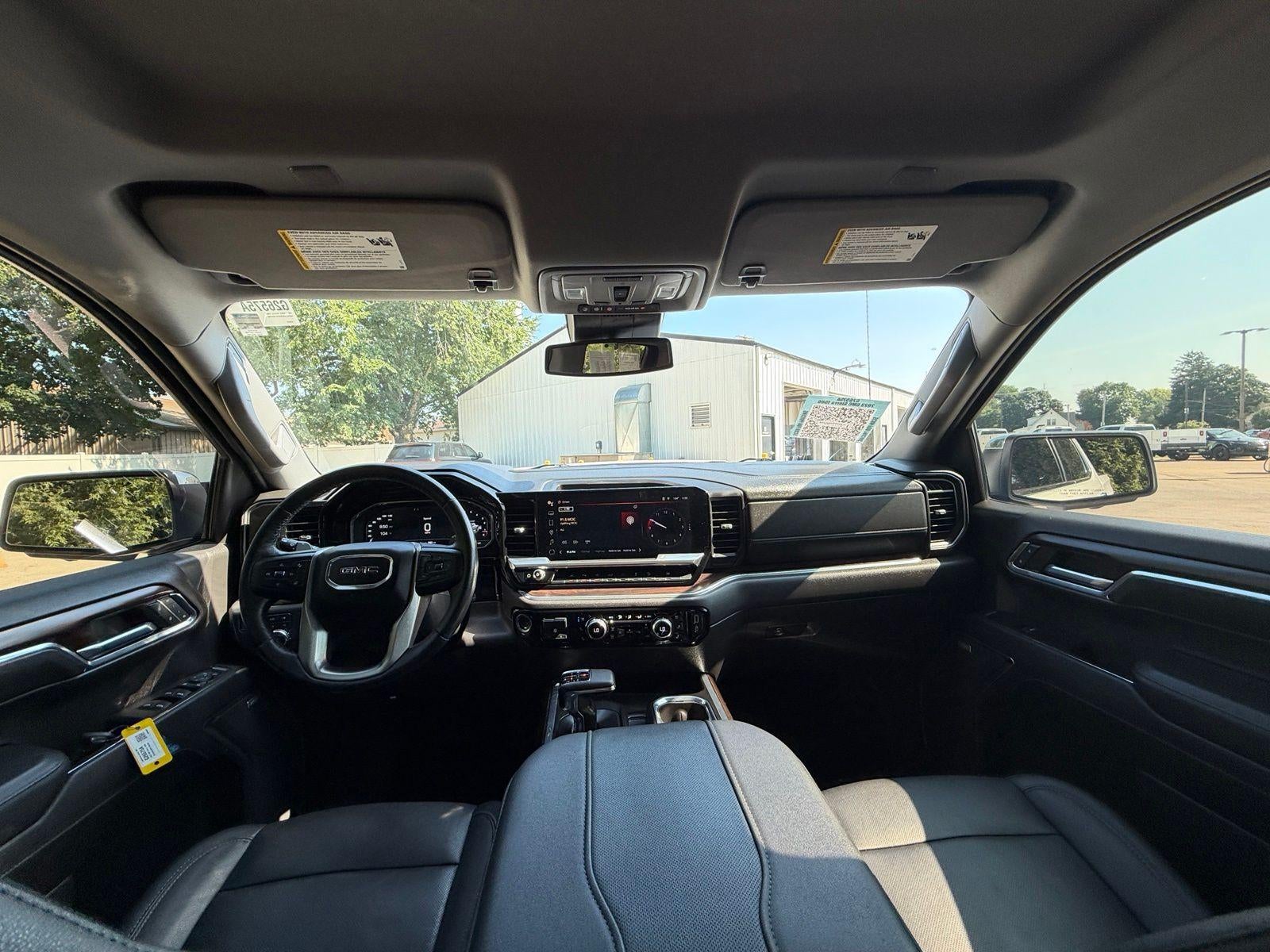 2023 GMC Sierra 1500 SLT