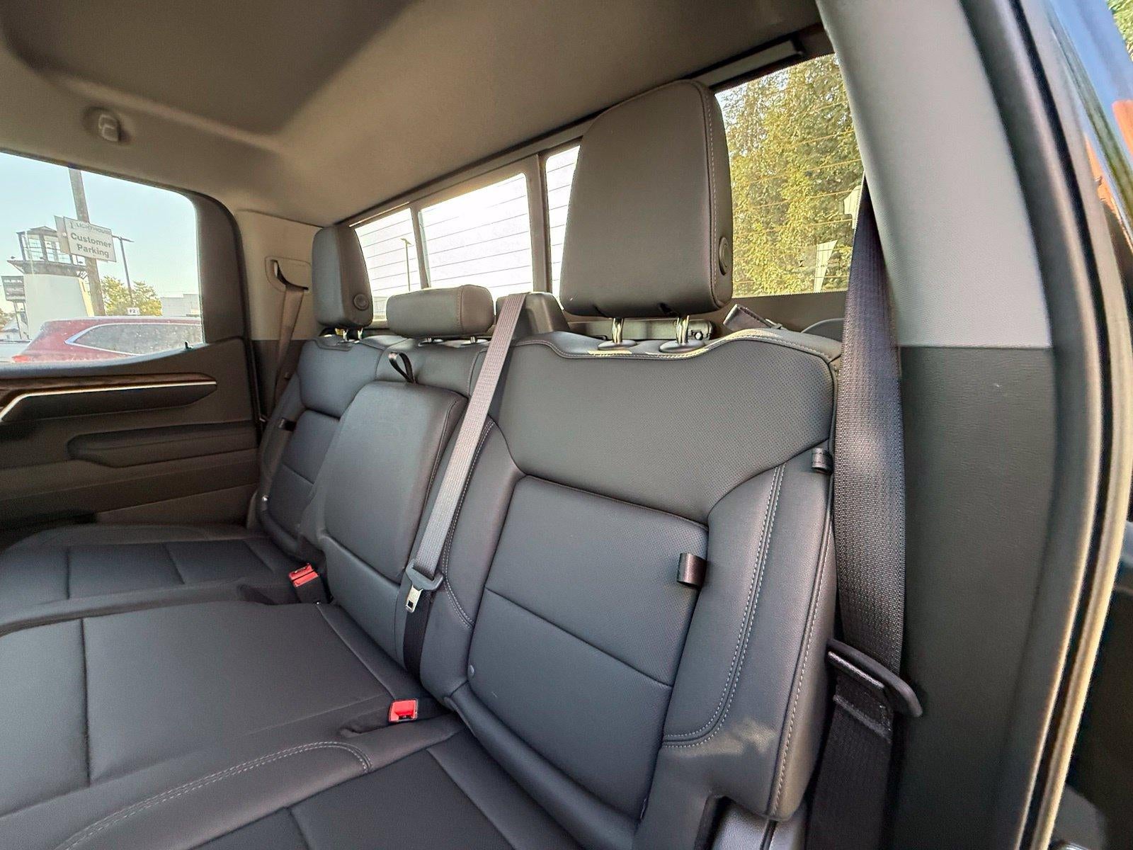 2026 GMC Sierra 1500 SLT - Photo 24