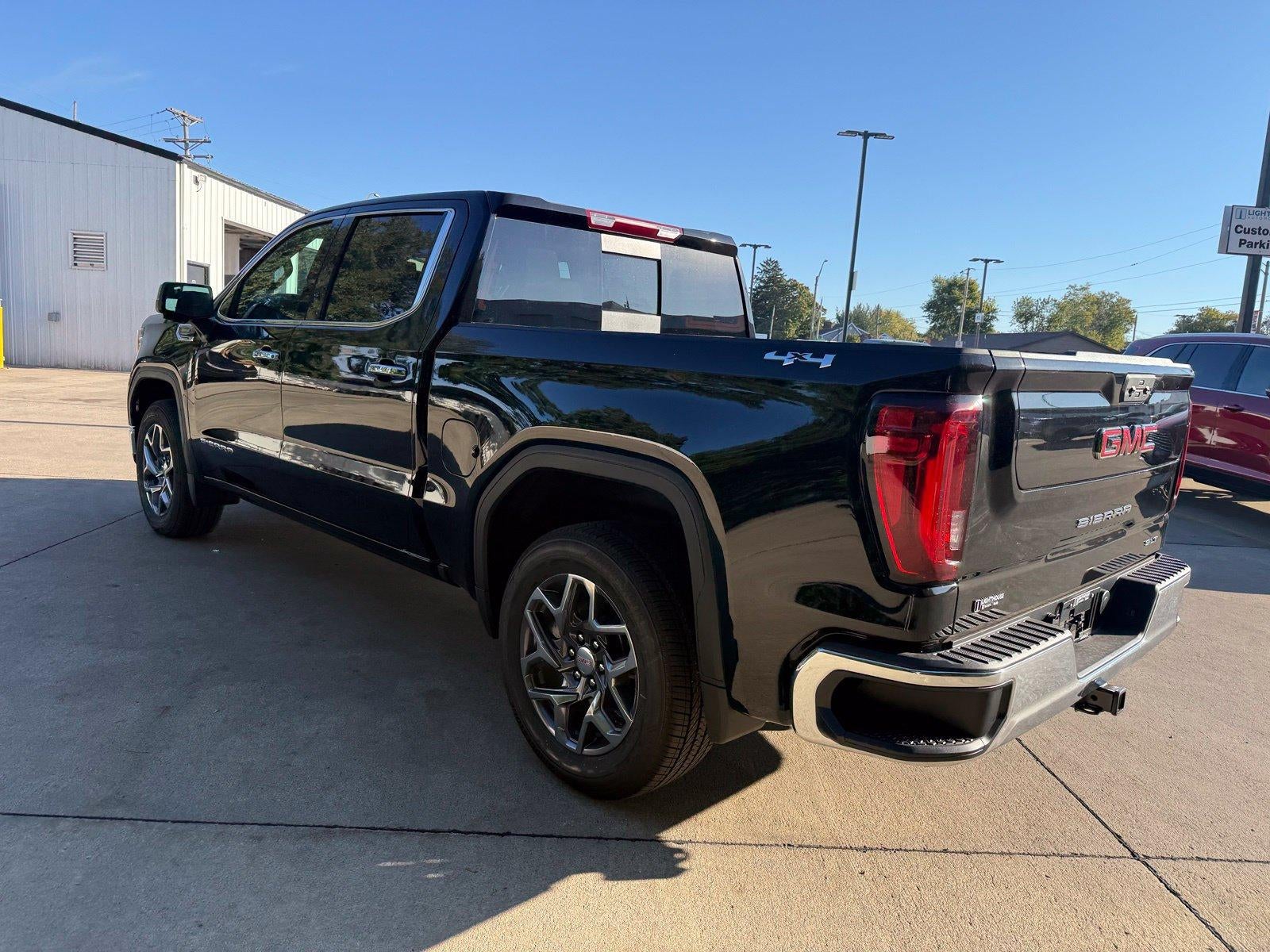 2026 GMC Sierra 1500 SLT - Photo 28