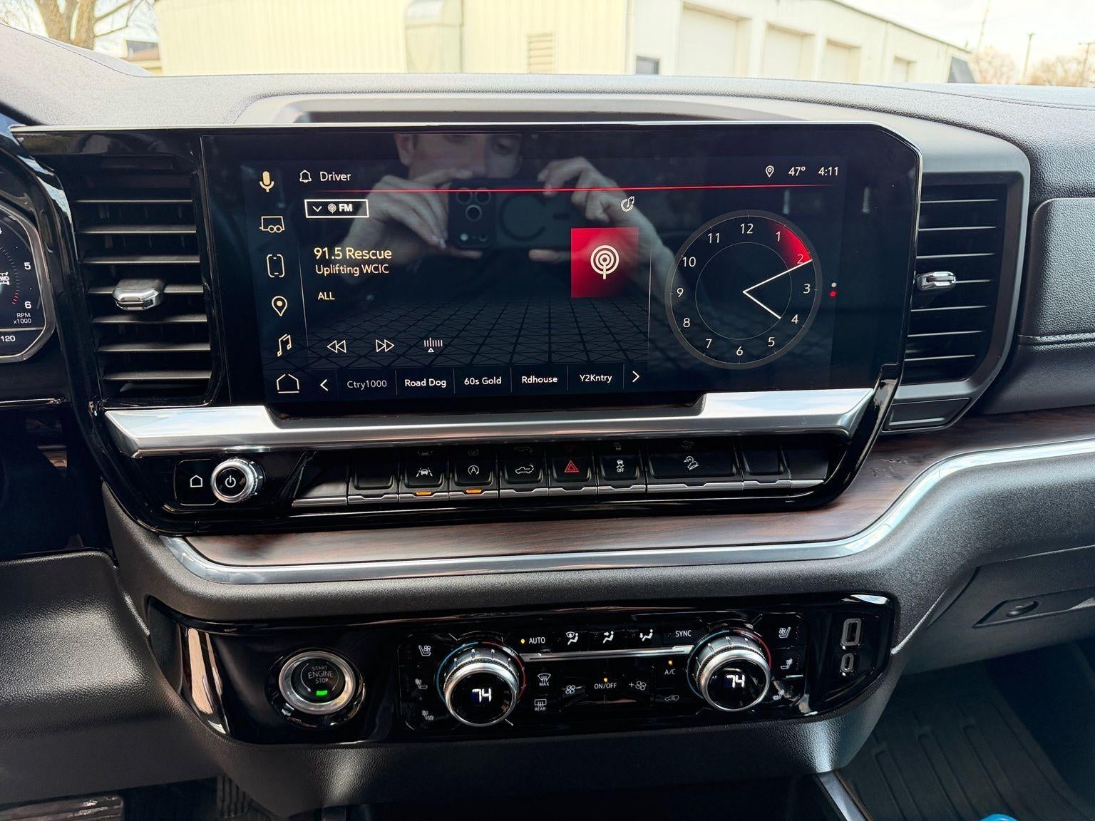 2023 GMC Sierra 1500 SLT