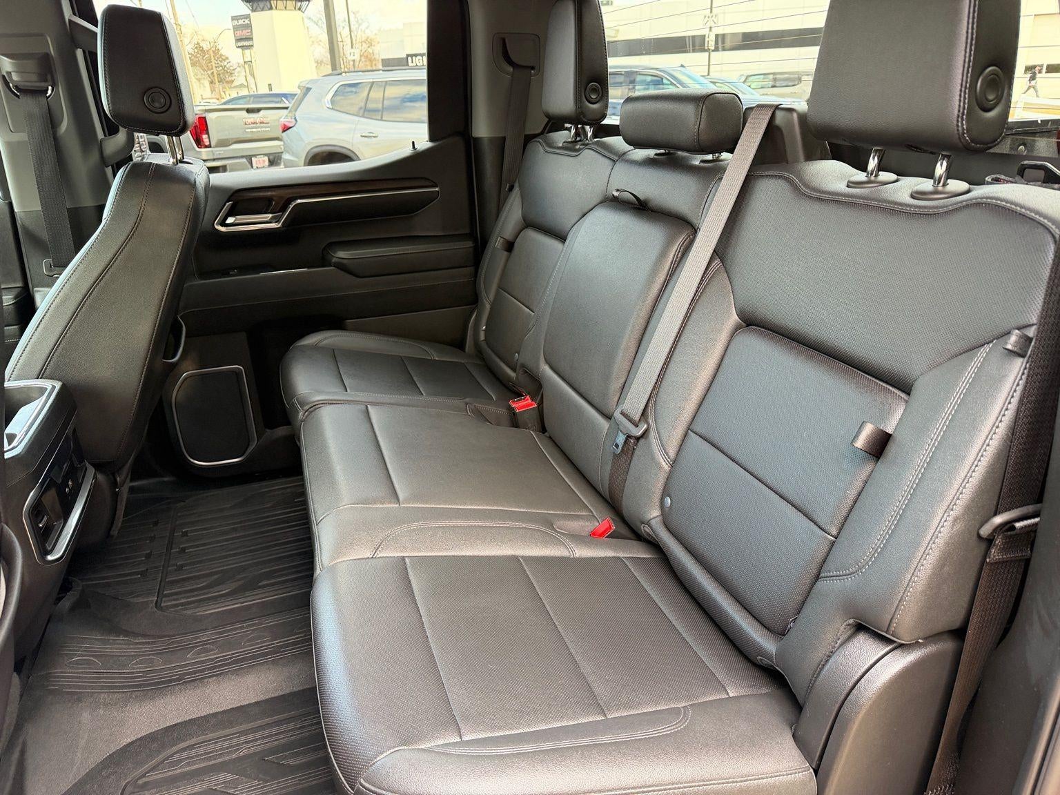 2023 GMC Sierra 1500 SLT