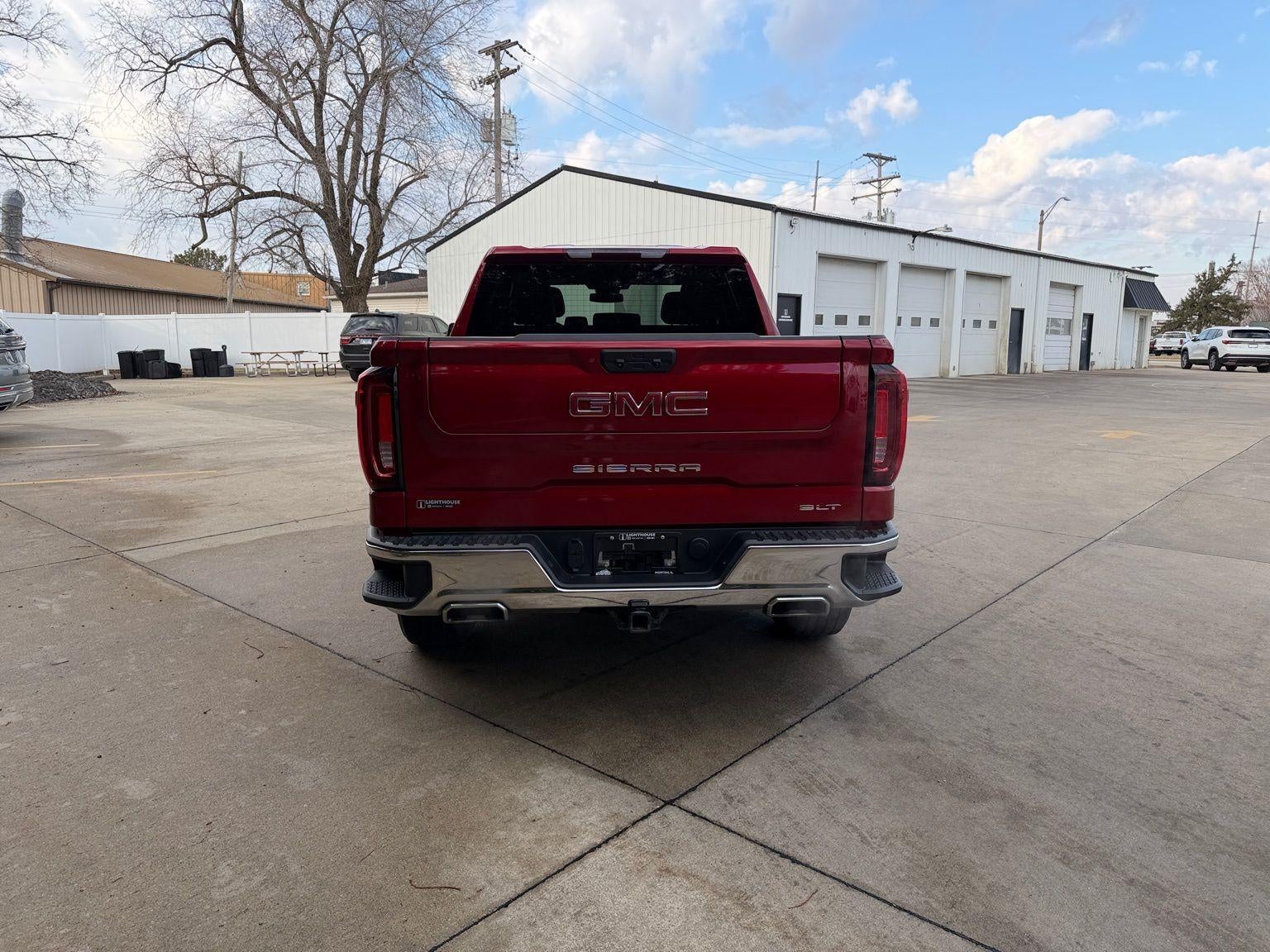 2023 GMC Sierra 1500 SLT