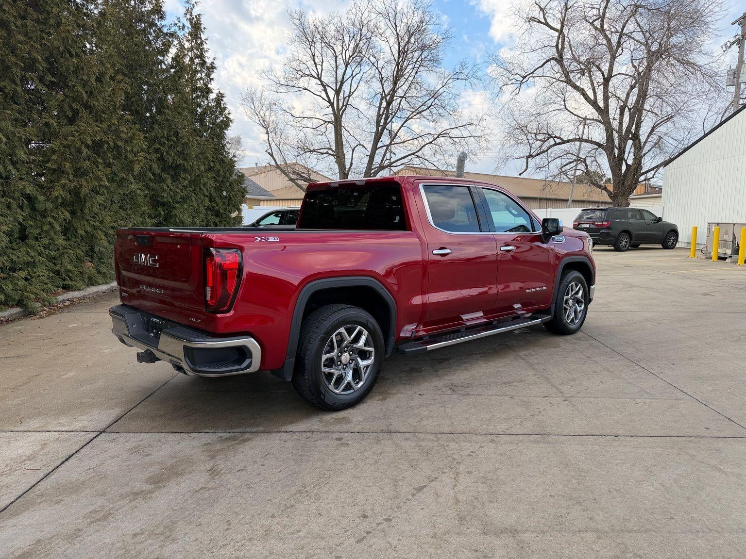 2023 GMC Sierra 1500 SLT