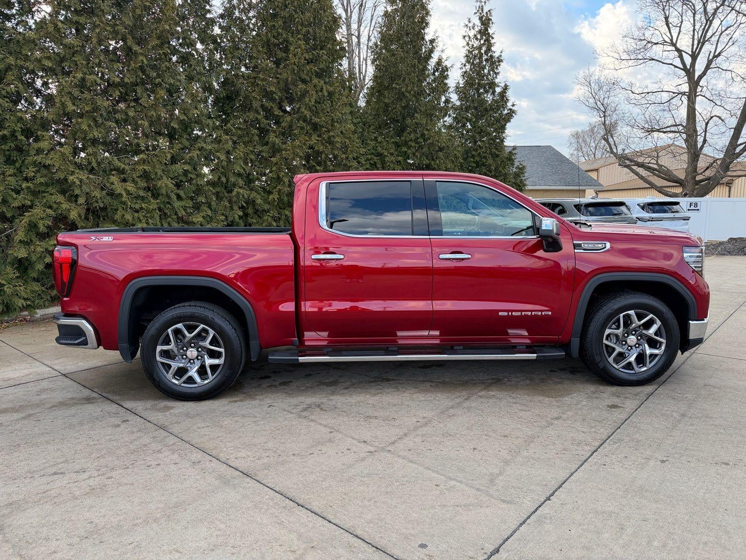 2023 GMC Sierra 1500 SLT