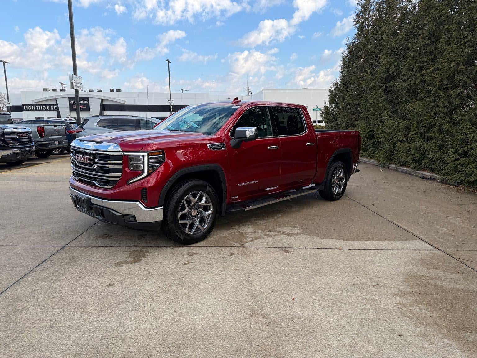 2023 GMC Sierra 1500 SLT