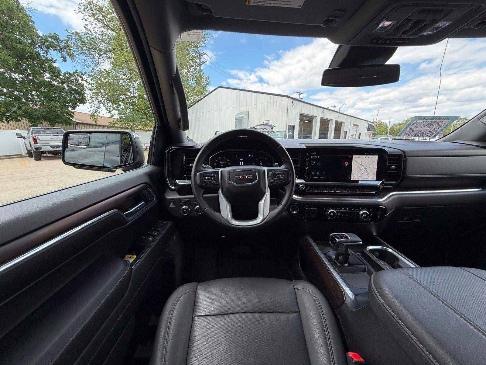2023 GMC Sierra 1500 SLT