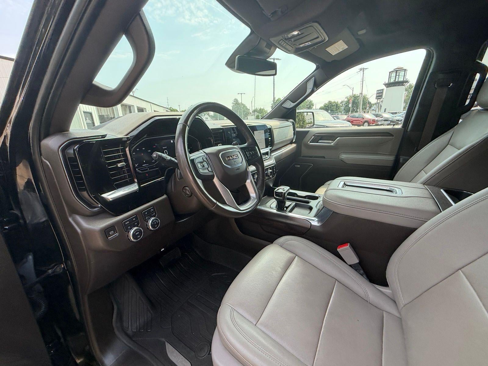 2022 GMC Sierra 1500 SLT