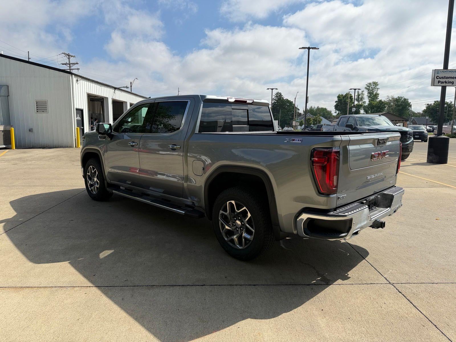 2026 GMC Sierra 1500 SLT - Photo 28