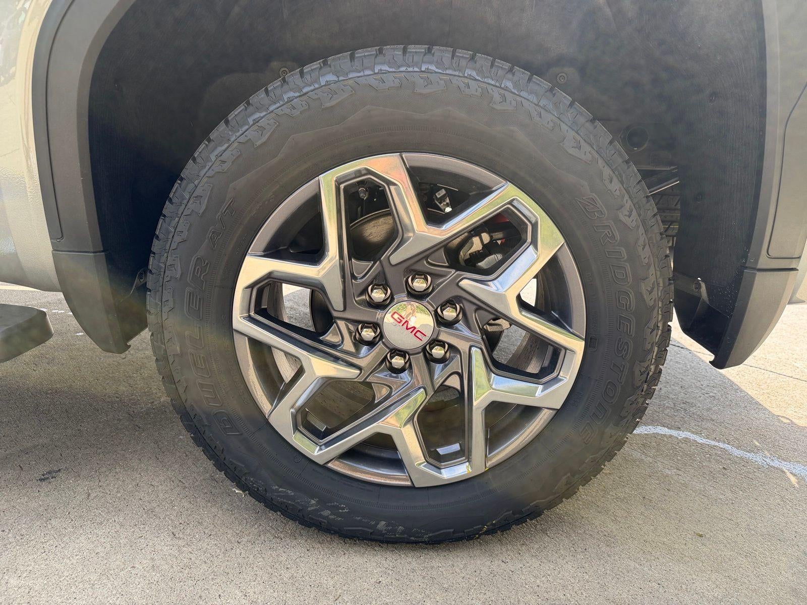 2026 GMC Sierra 1500 SLT - Photo 35