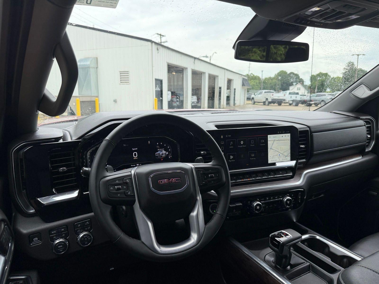2025 GMC Sierra 1500 SLT