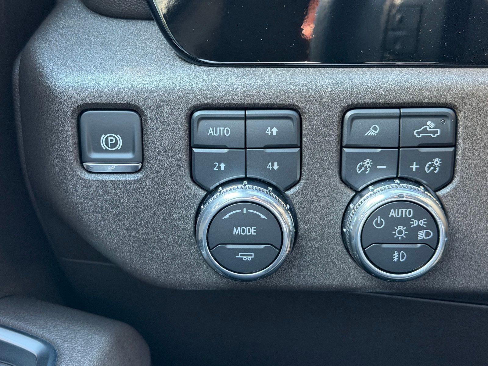 2025 GMC Sierra 1500 Base