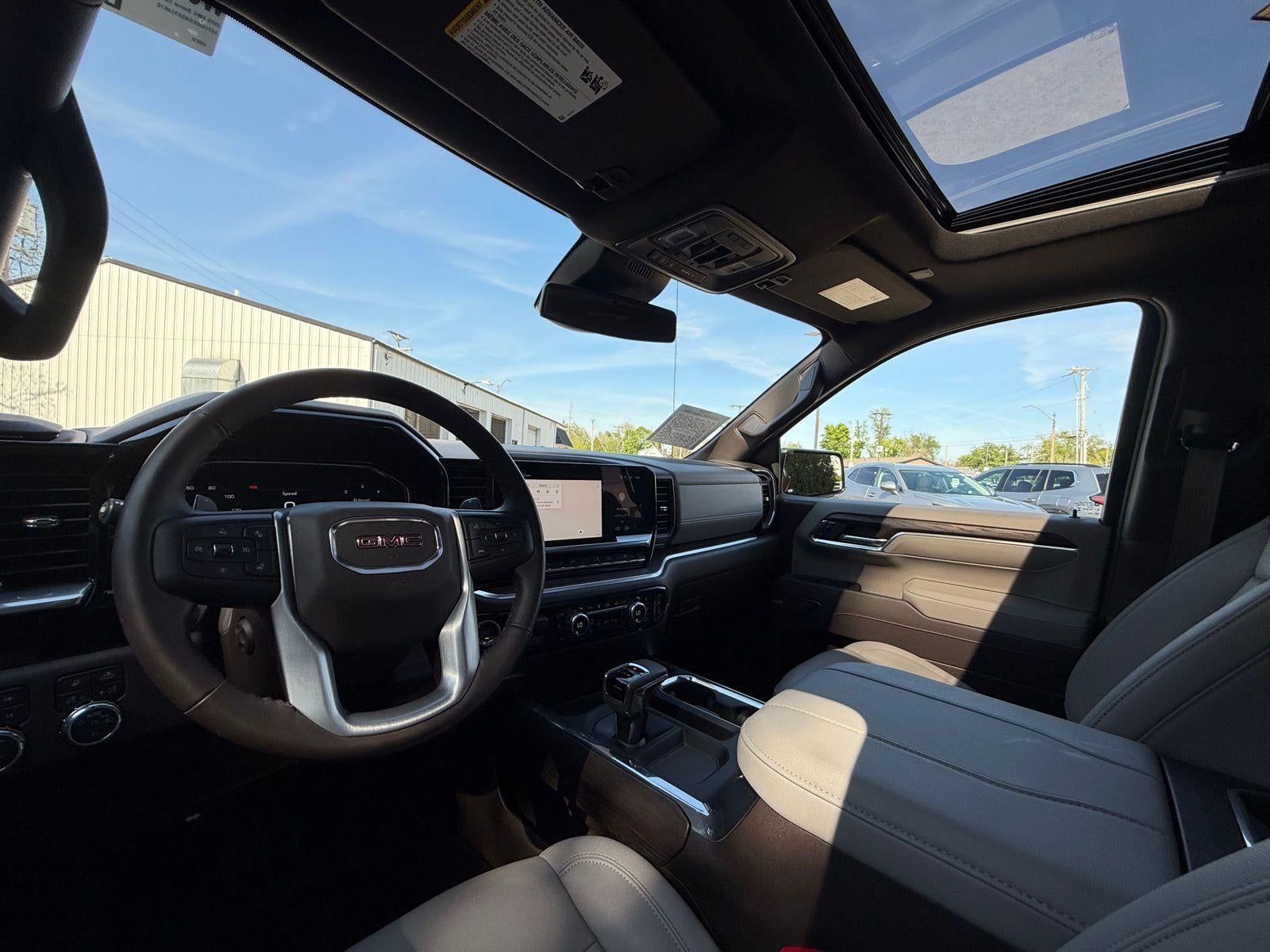 2025 GMC Sierra 1500 Base