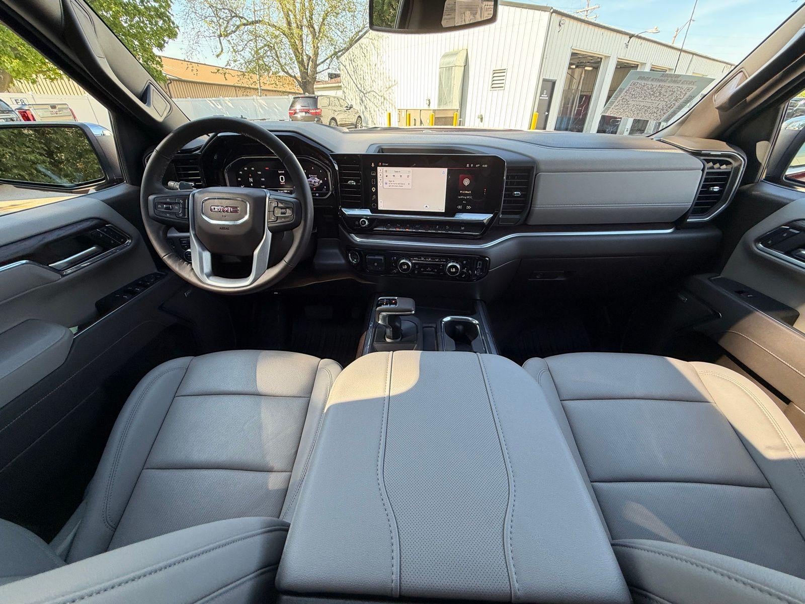2025 GMC Sierra 1500 Base