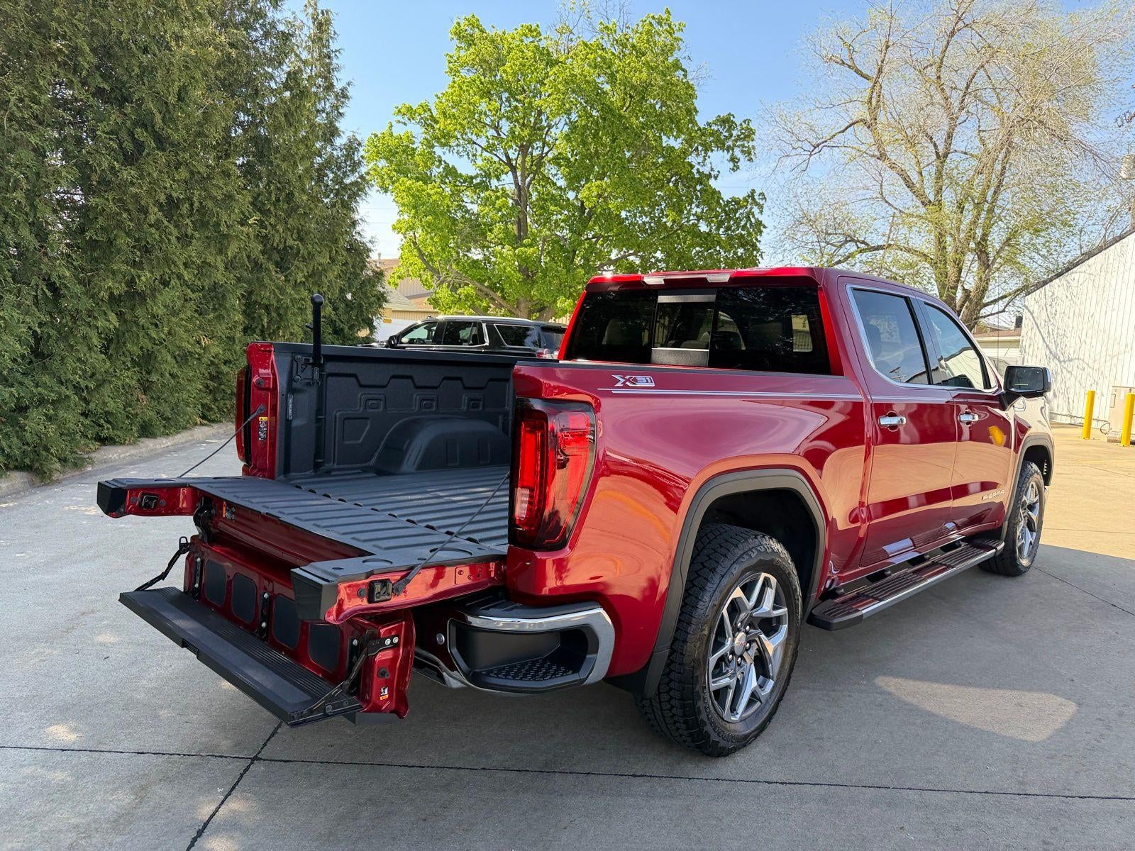 2025 GMC Sierra 1500 Base