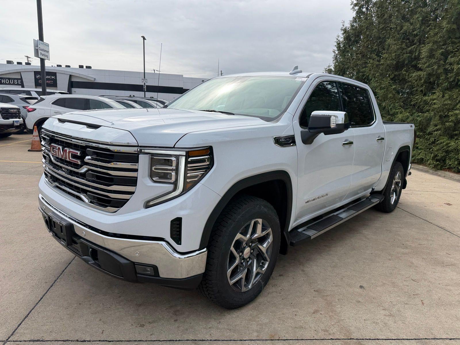 2026 GMC Sierra 1500 SLT