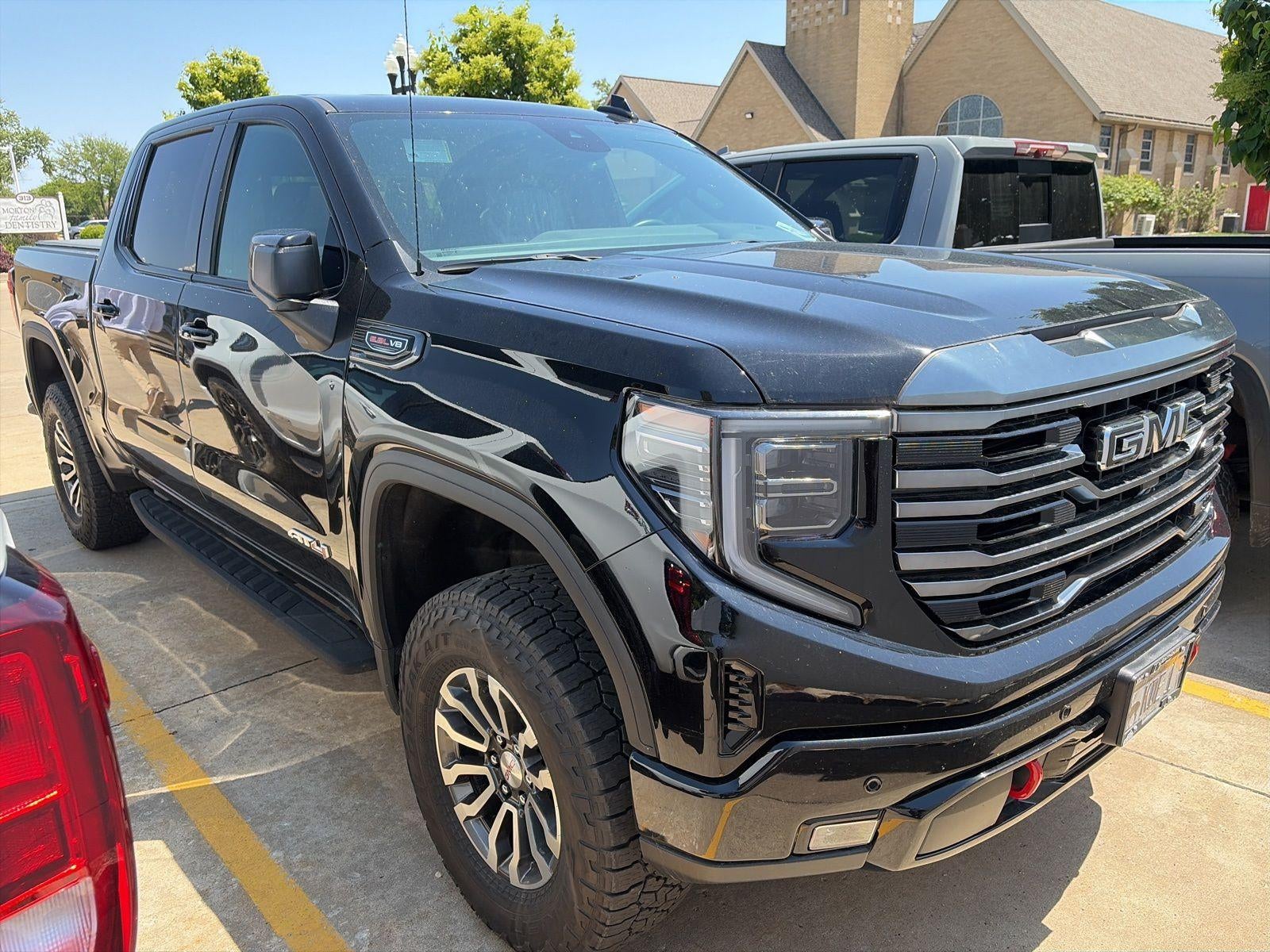 2023 GMC Sierra 1500 AT4