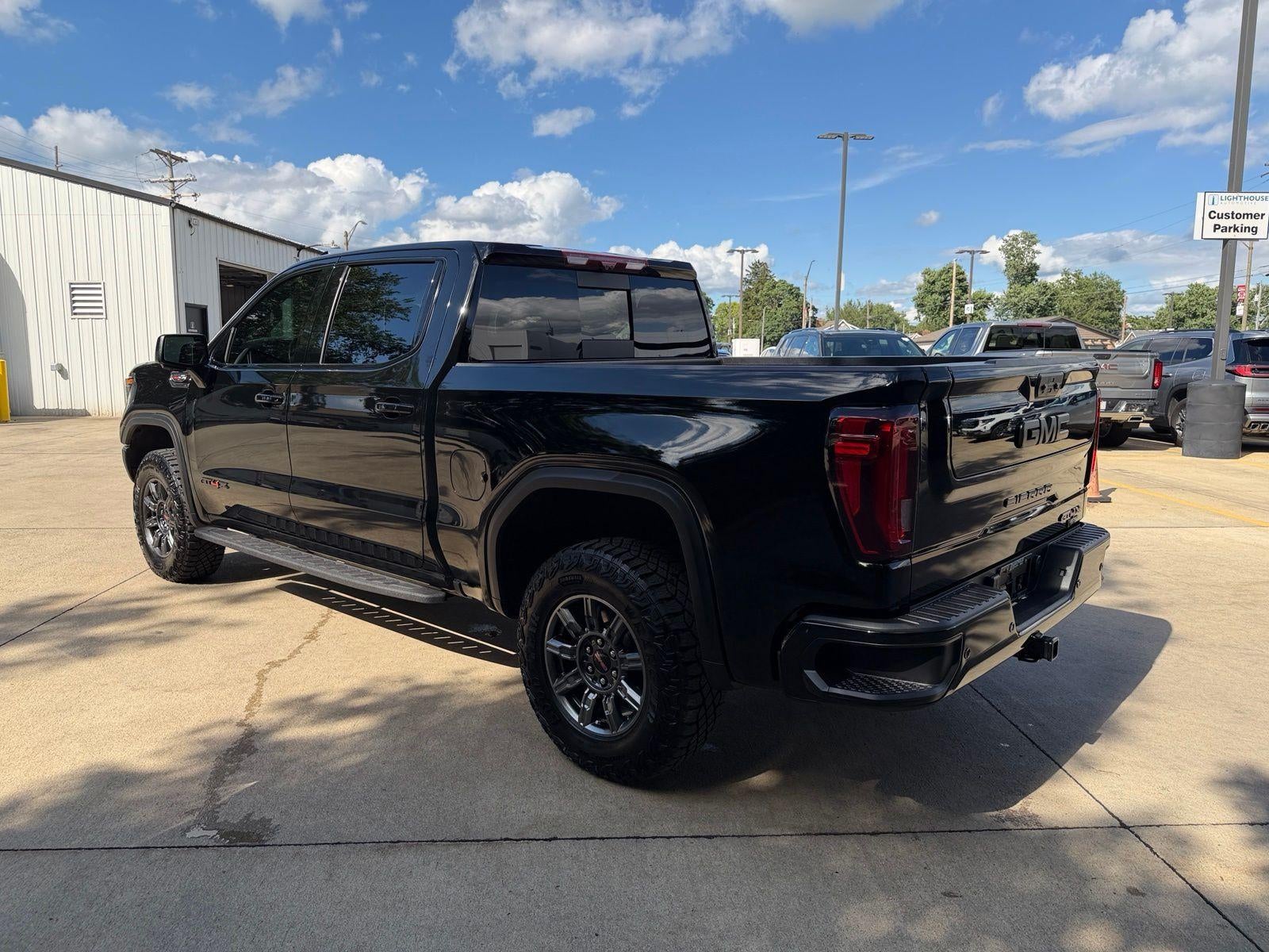 2024 GMC Sierra 1500 AT4X