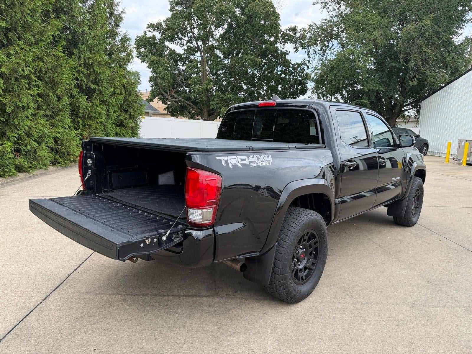 2017 Toyota Tacoma TRD Sport